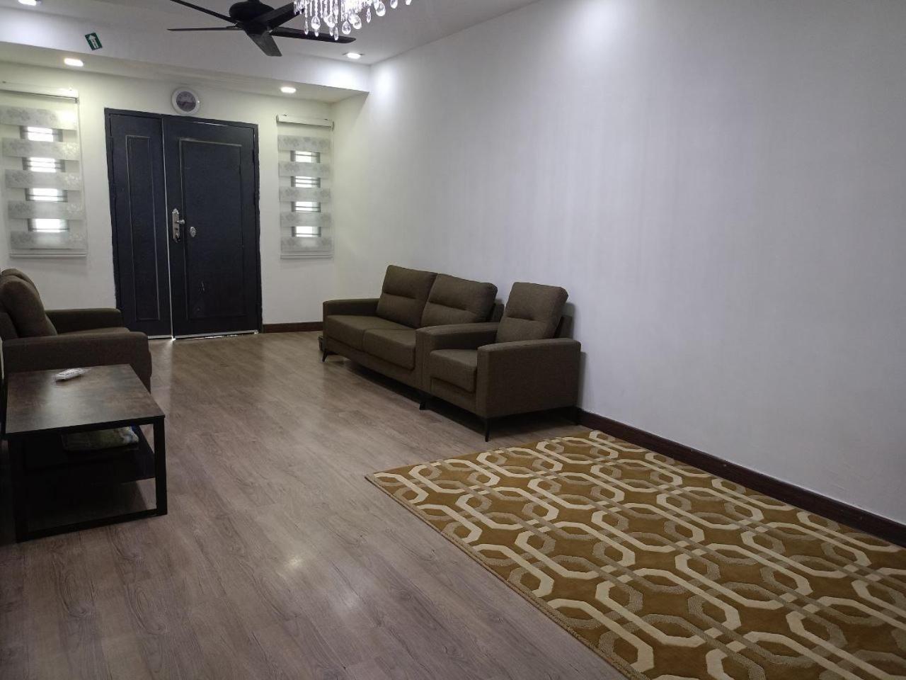 Holiday home Umieta Johor Bahru